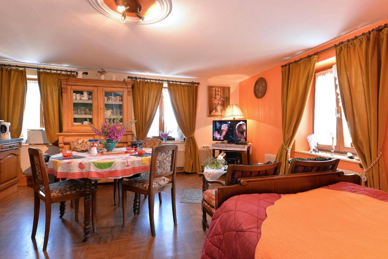 Gites Ou Chambres D'Hotes A La Ferme ออเบย์ ภายนอก รูปภาพ